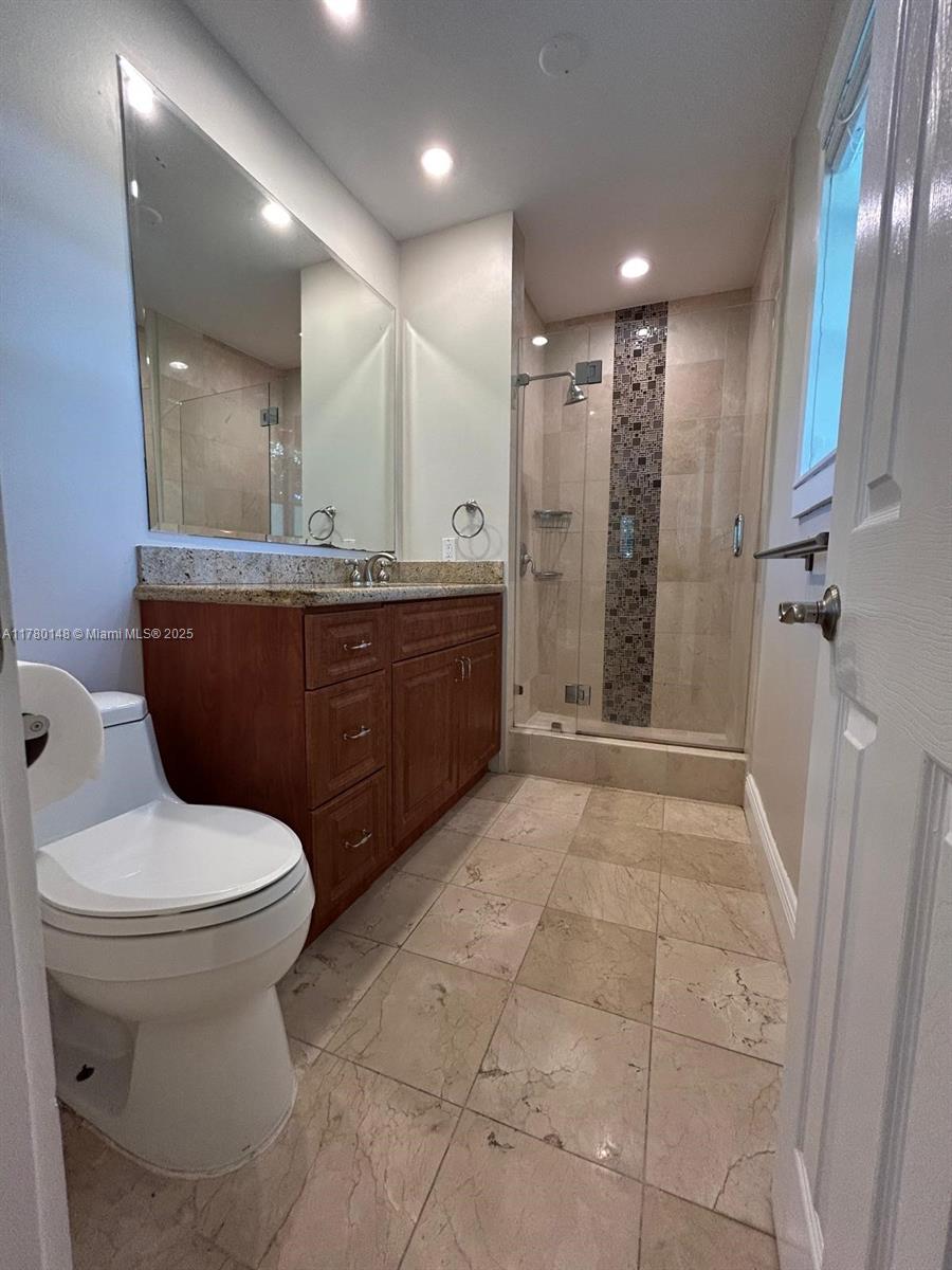 PINEMESA ESTS - Residential Lease