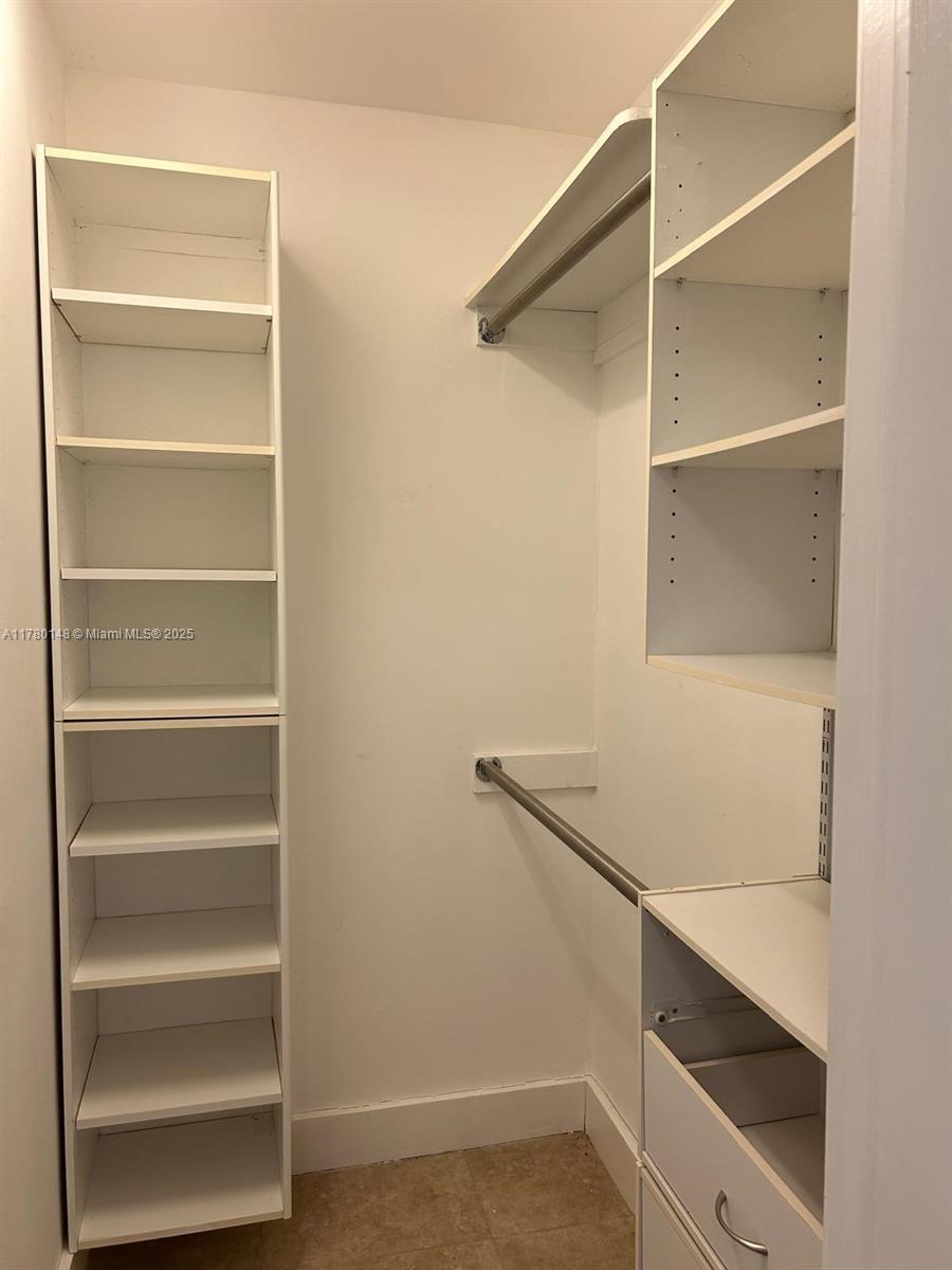 PINEMESA ESTS - Residential Lease