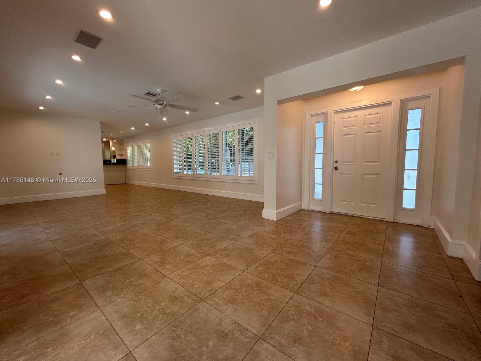 PINEMESA ESTS - Residential Lease