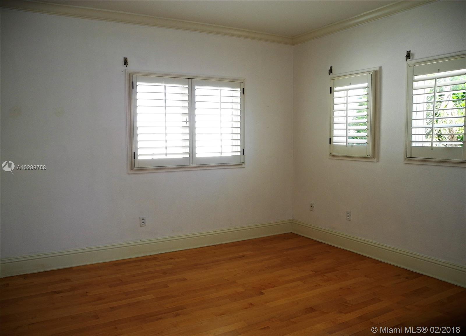 G B VILLAS - Residential