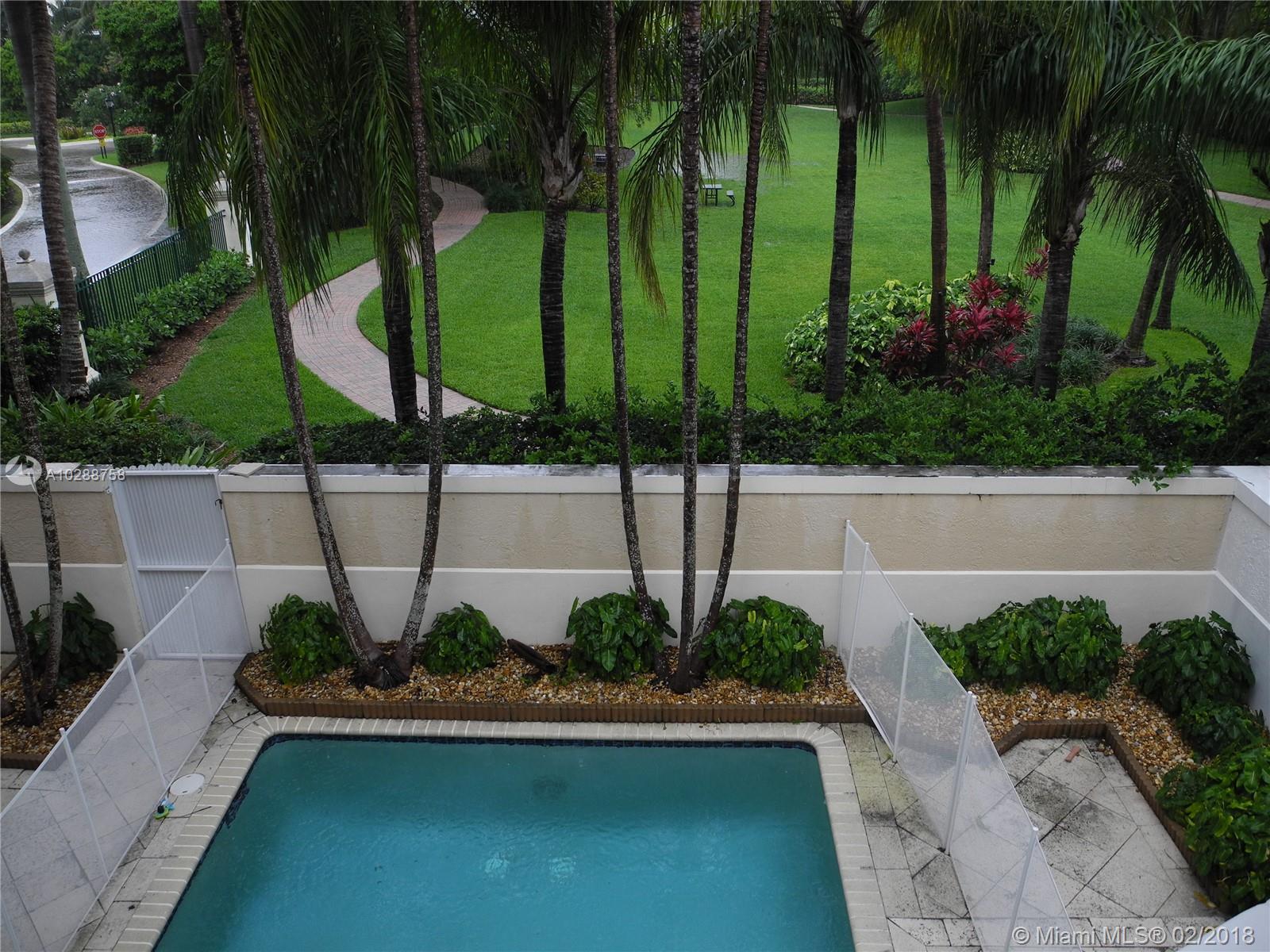 G B VILLAS - Residential