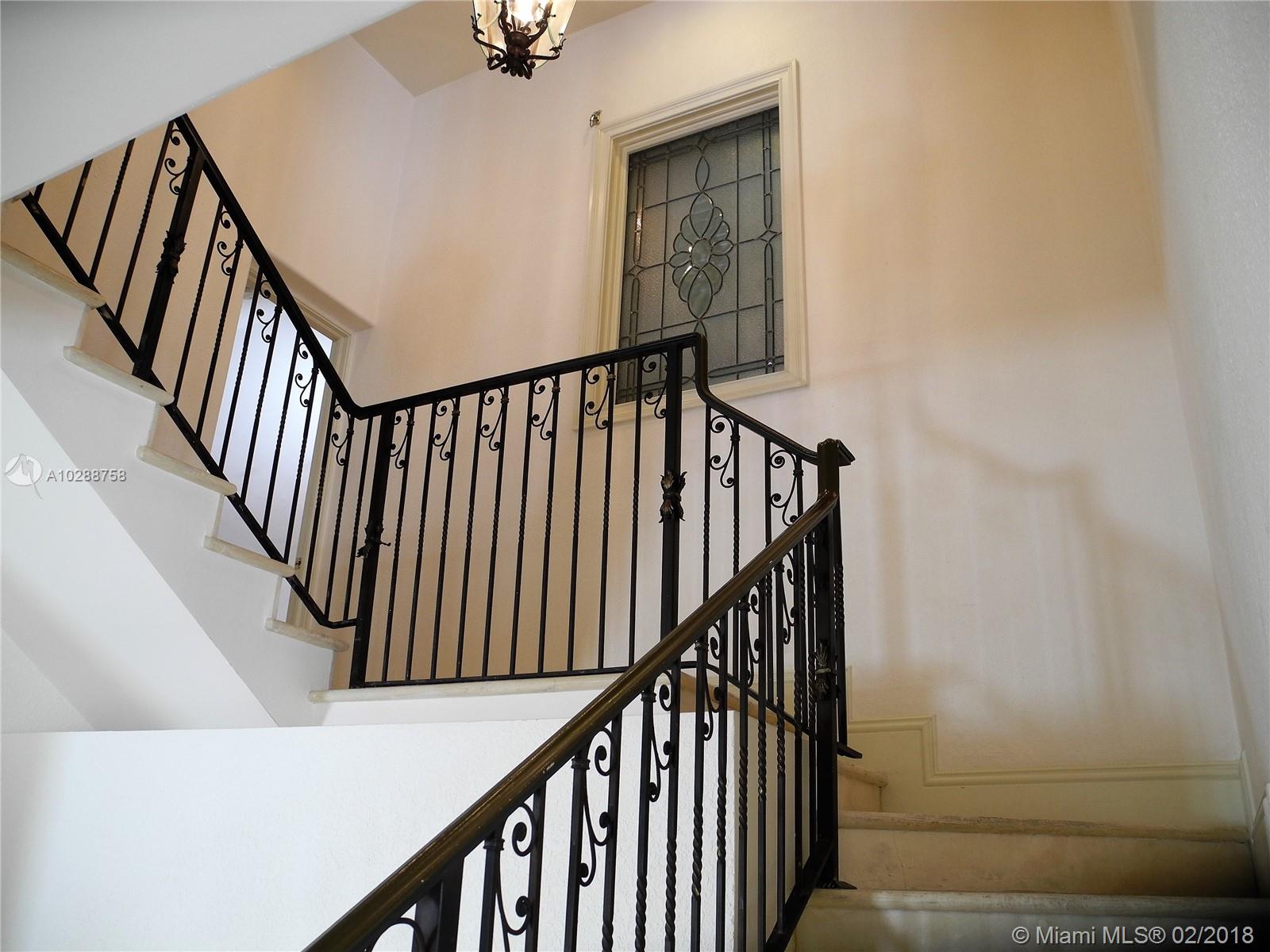 G B VILLAS - Residential