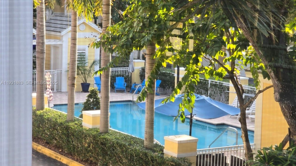 Photo of 511 SW 18th Ave #1, Fort Lauderdale, FL 33312 (MLS # A11931883)