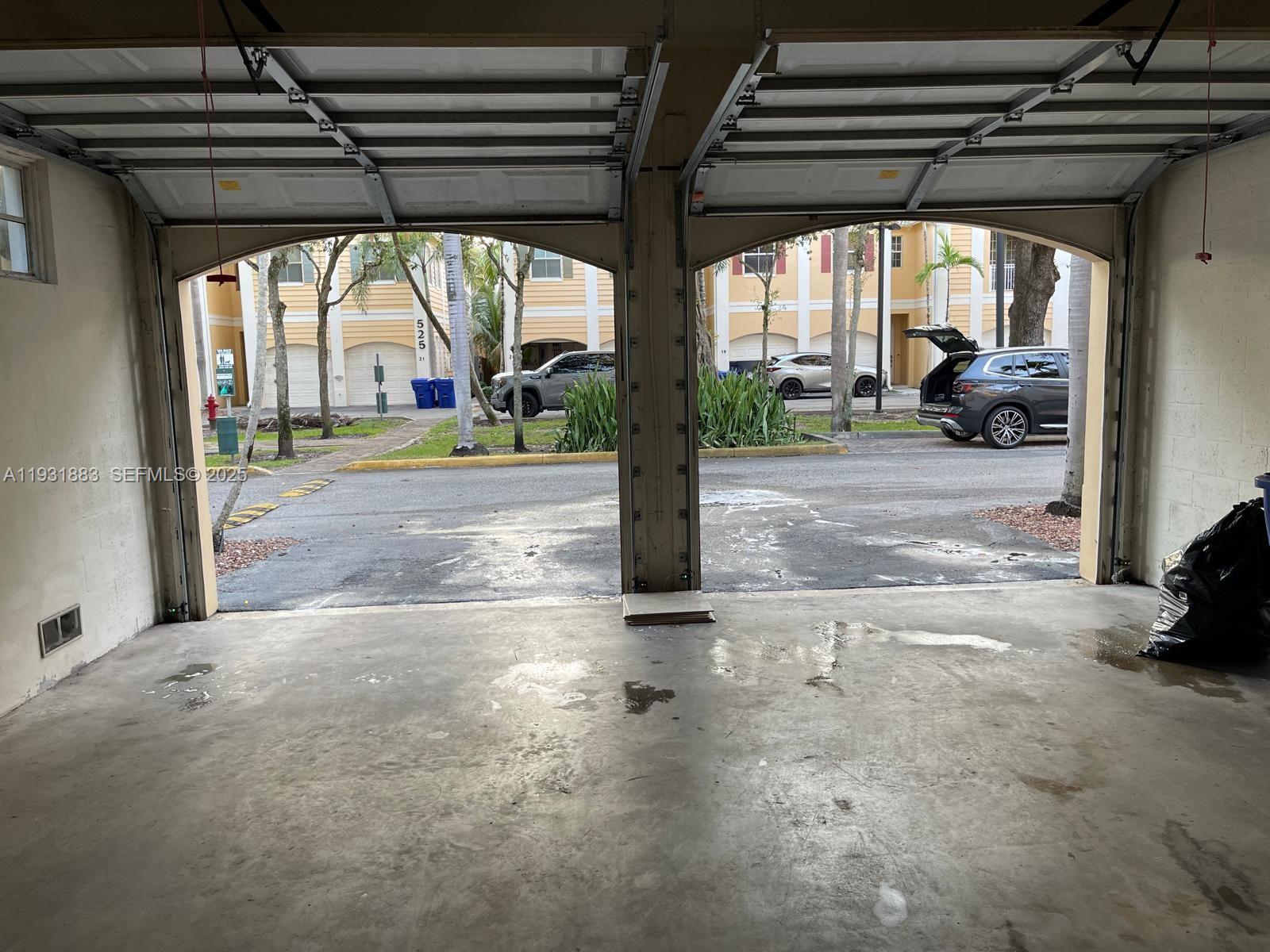 RIVERSIDE NO 2 - Residential