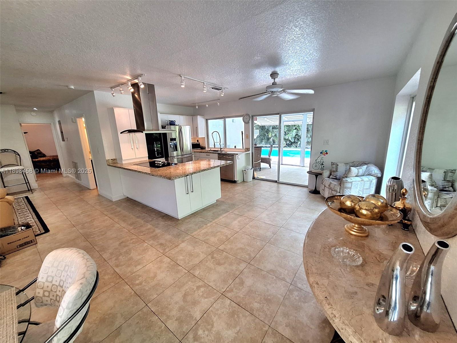 CHERRY HOLLOW 2ND SEC - Residential Lease