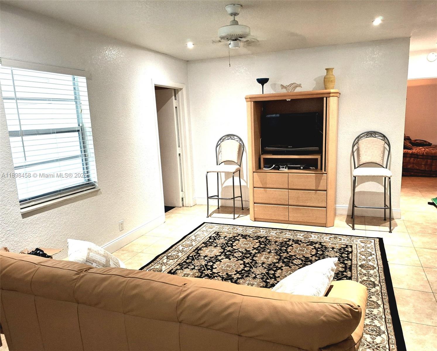 CHERRY HOLLOW 2ND SEC - Residential Lease