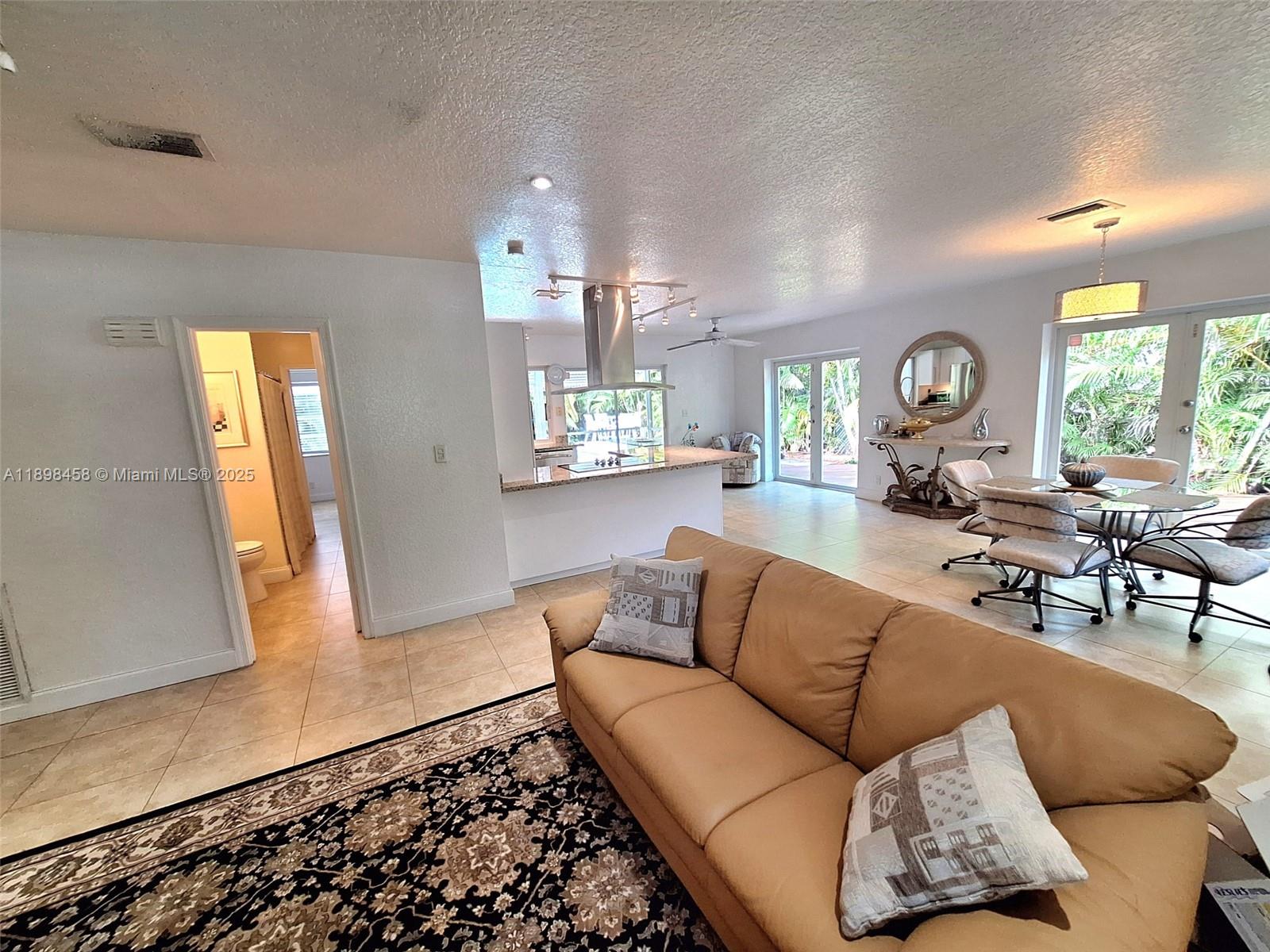 CHERRY HOLLOW 2ND SEC - Residential Lease