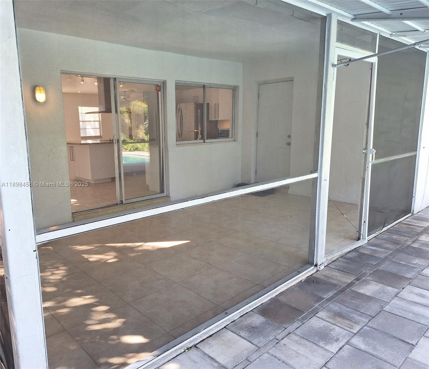 CHERRY HOLLOW 2ND SEC - Residential Lease