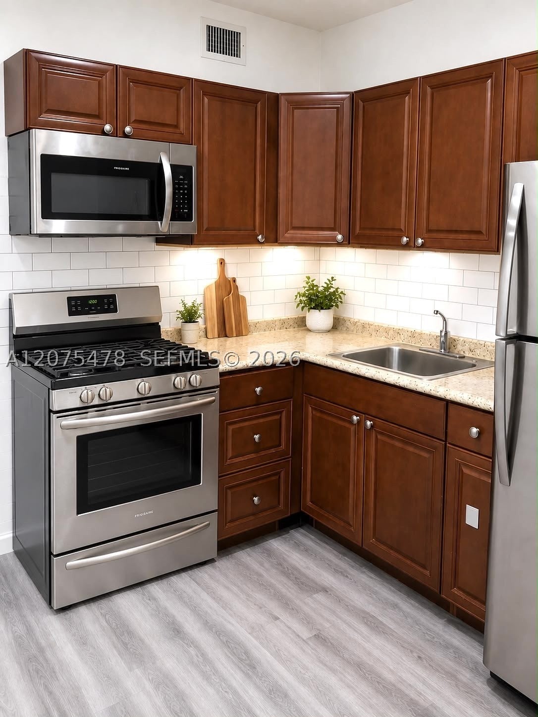 1258 Marseille Dr 2
