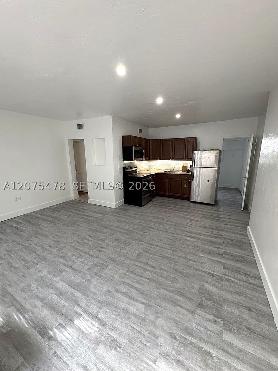 1258 Marseille Dr 2