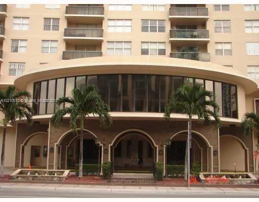 Maison Grande - Residential Lease