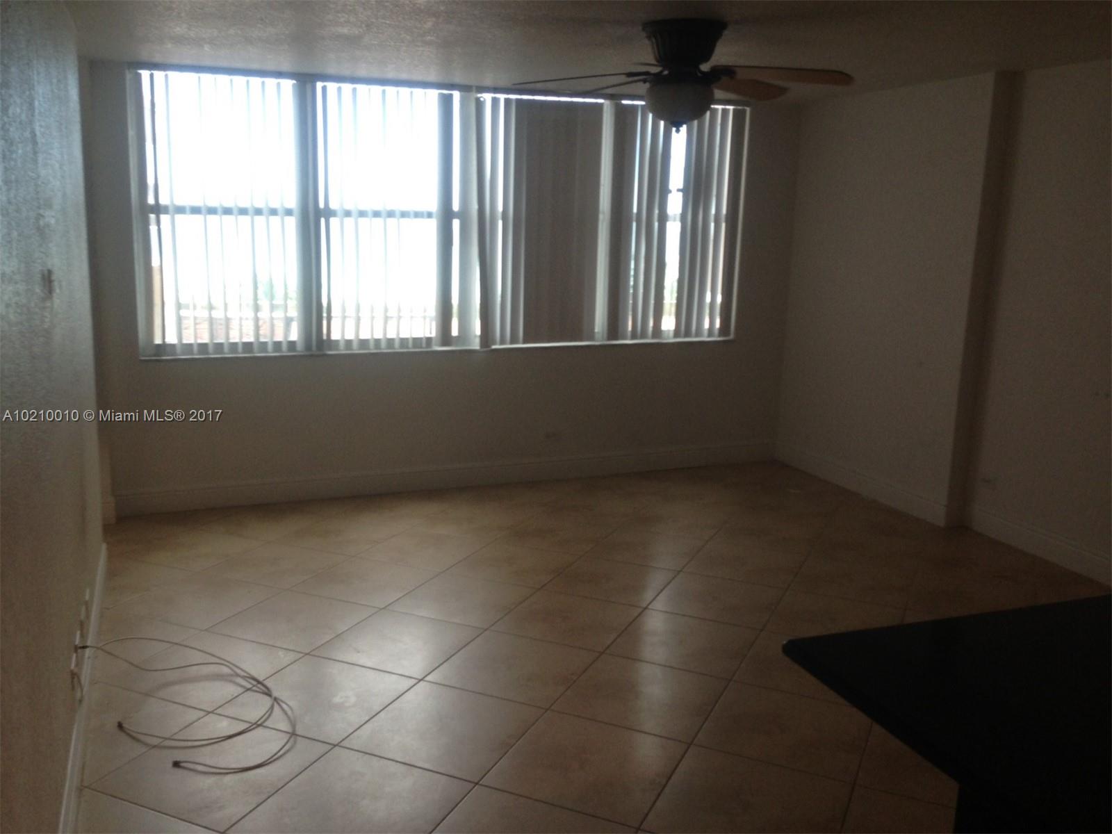 Maison Grande - Residential Lease