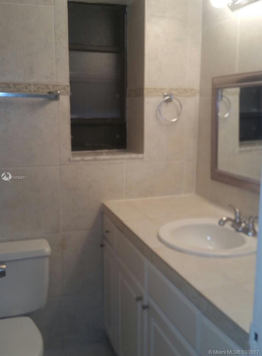 VILLA DORADA CONDO NO 2 - Residential Lease