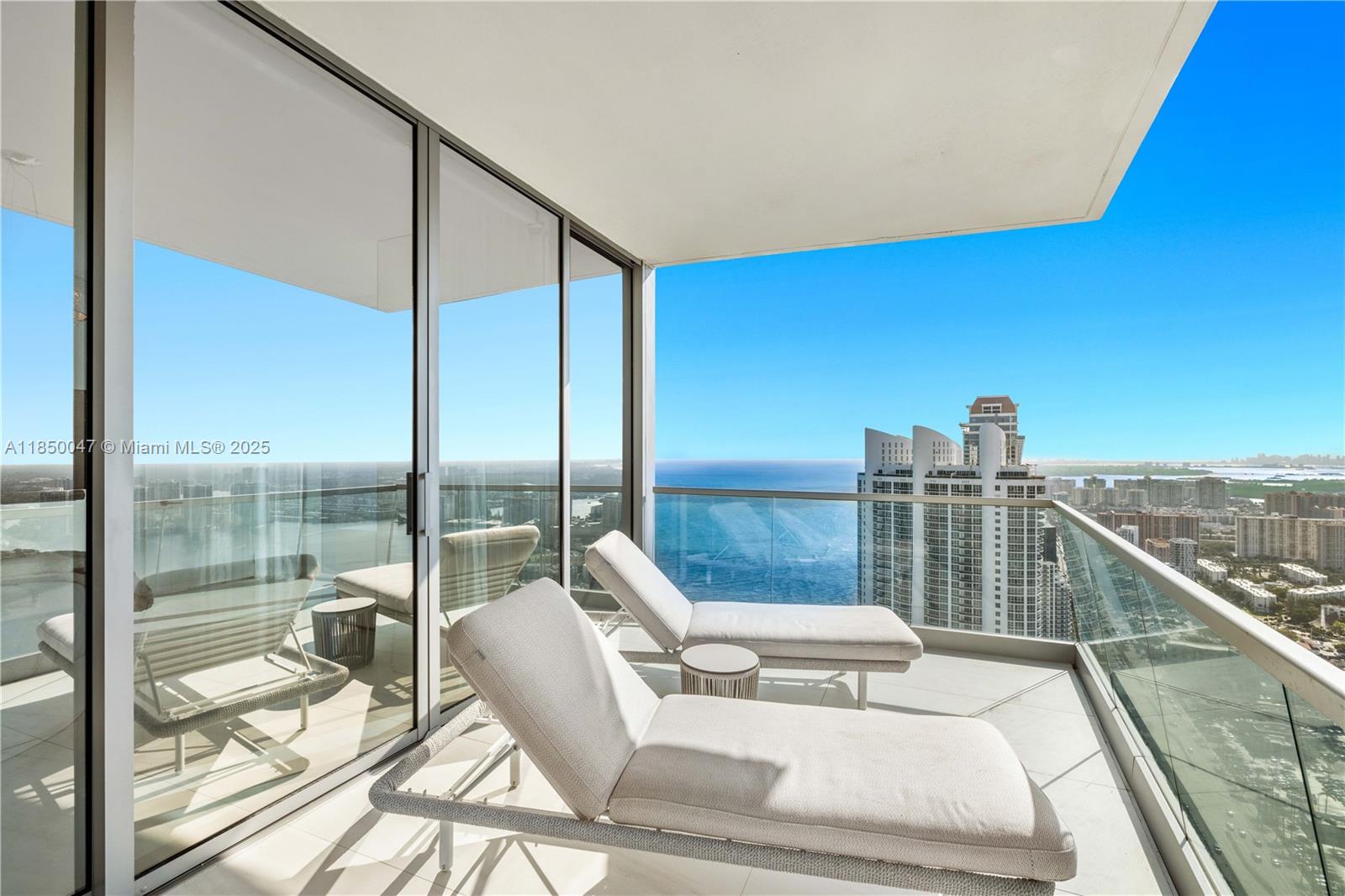 NORTH BISCAYNE BEACH AMEN - Residential
