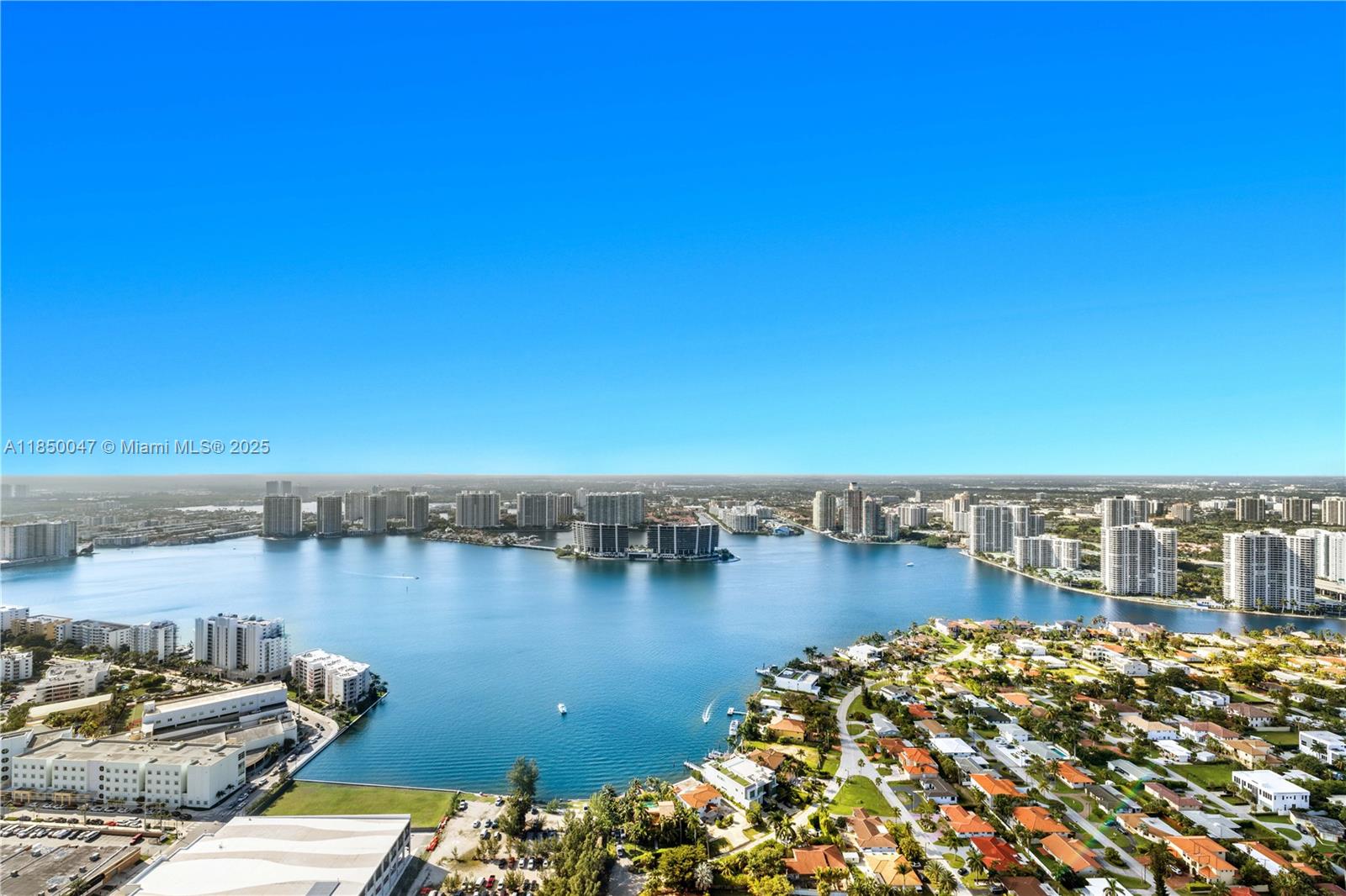 NORTH BISCAYNE BEACH AMEN - Residential