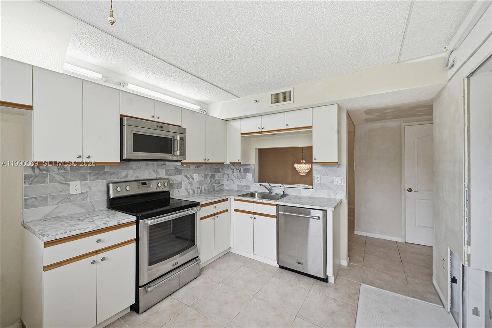 TROWBRIDGE CONDO - Residential