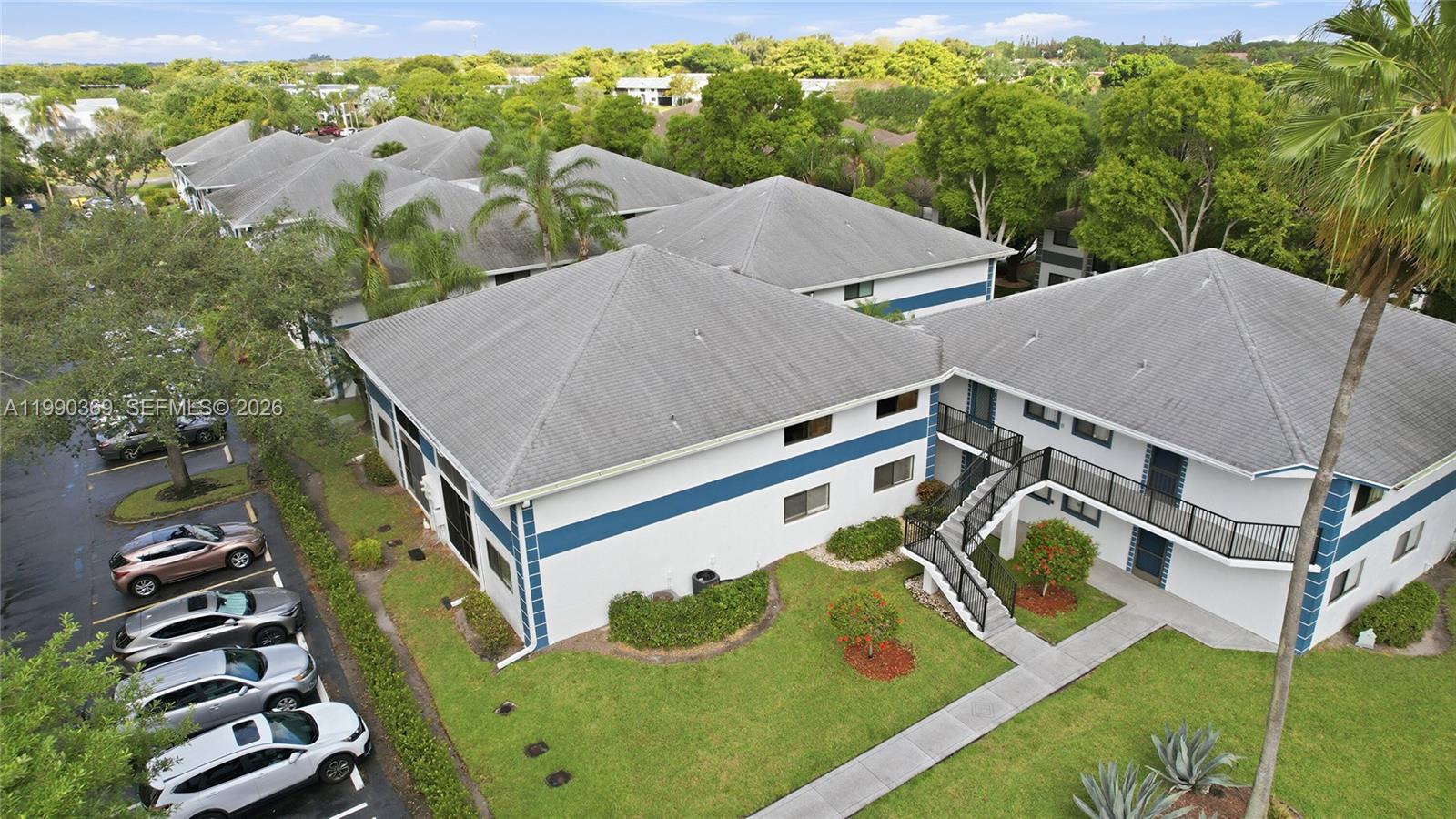 TROWBRIDGE CONDO - Residential