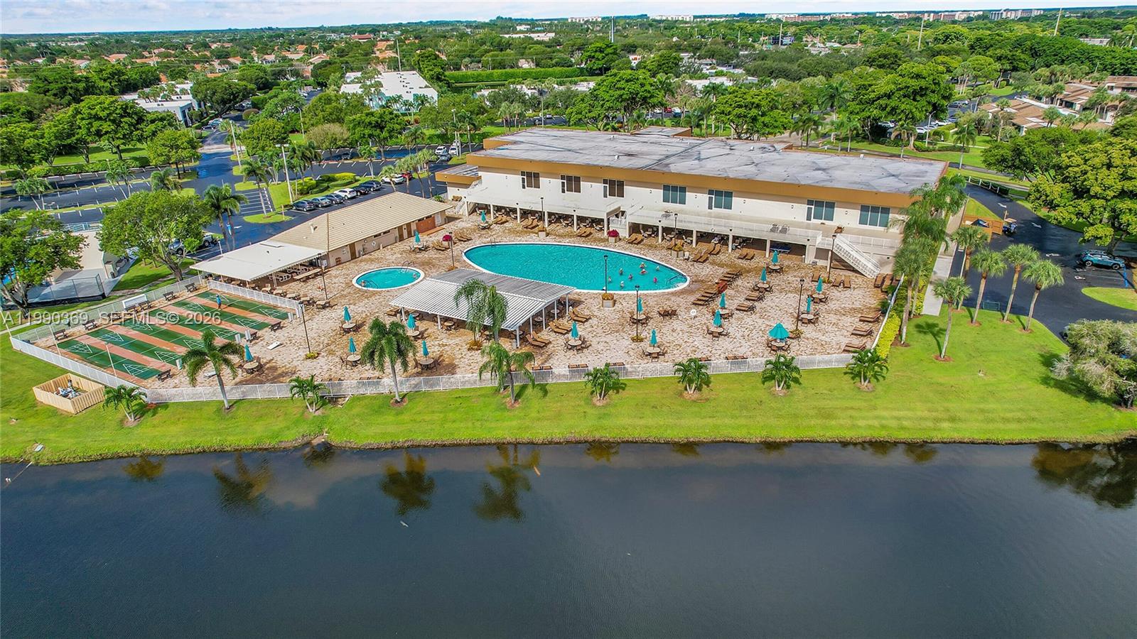 TROWBRIDGE CONDO - Residential