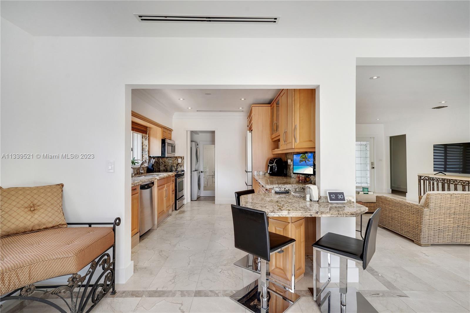 BISCAYNE POINT - Residential