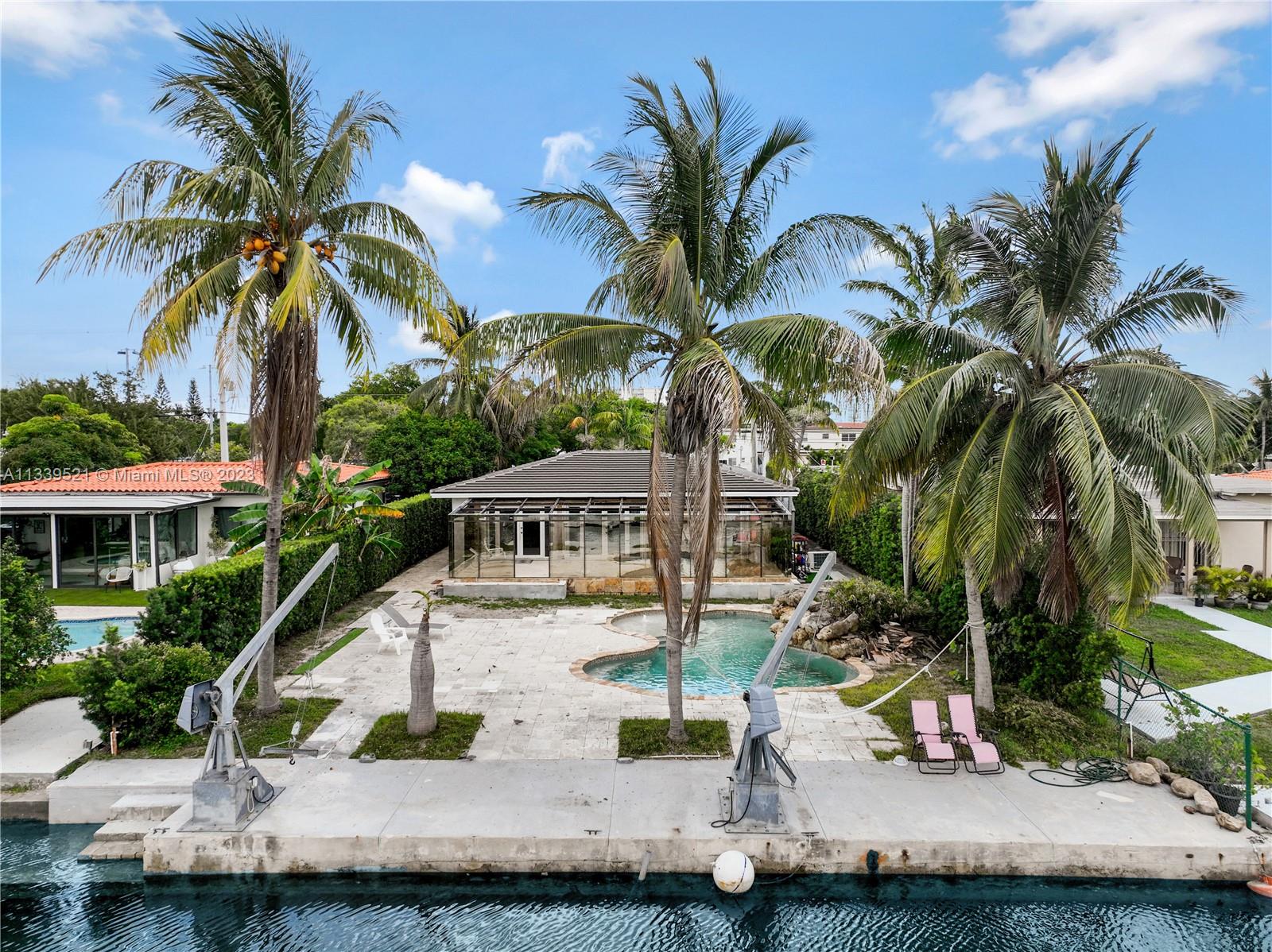 BISCAYNE POINT - Residential