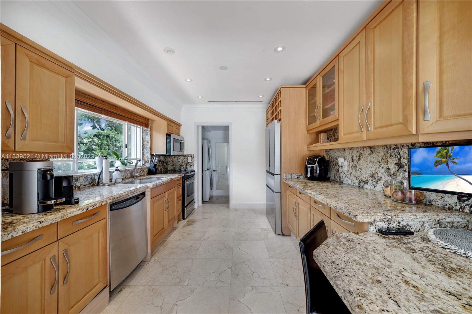 BISCAYNE POINT - Residential