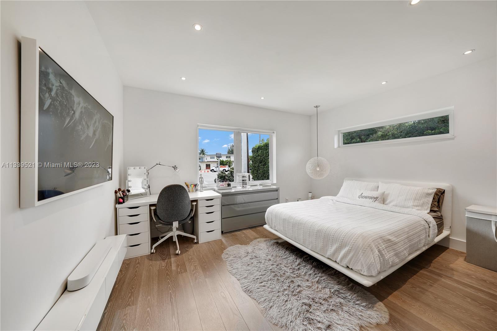 BISCAYNE POINT - Residential