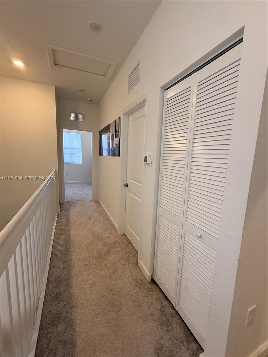 CEDAR POINTE - Residential