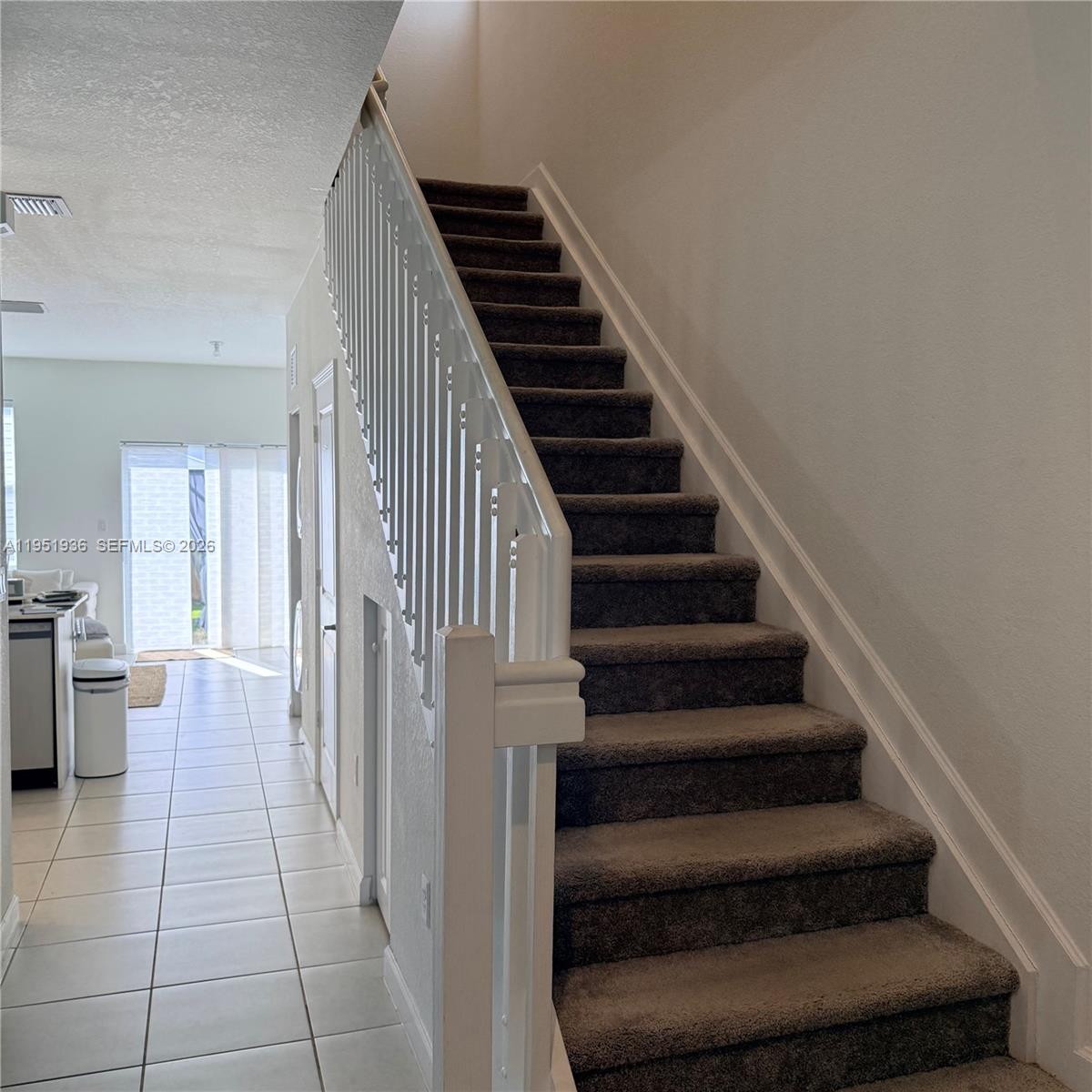 CEDAR POINTE - Residential