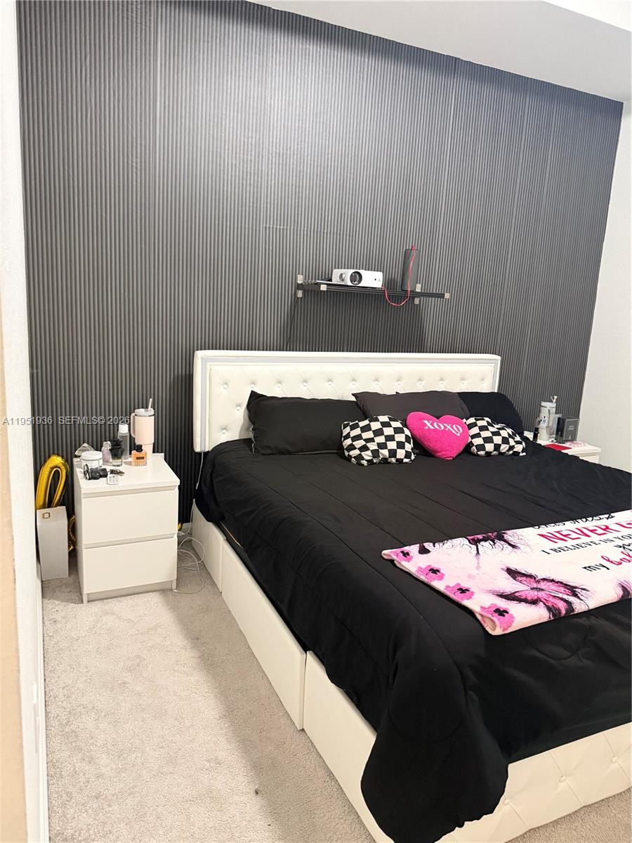 CEDAR POINTE - Residential