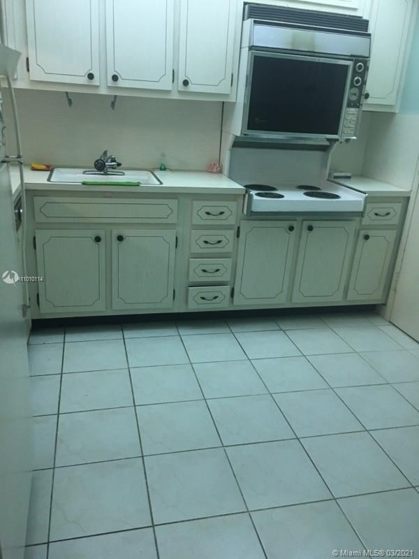 GOLDEN HORN SOUTH CONDO - Residential