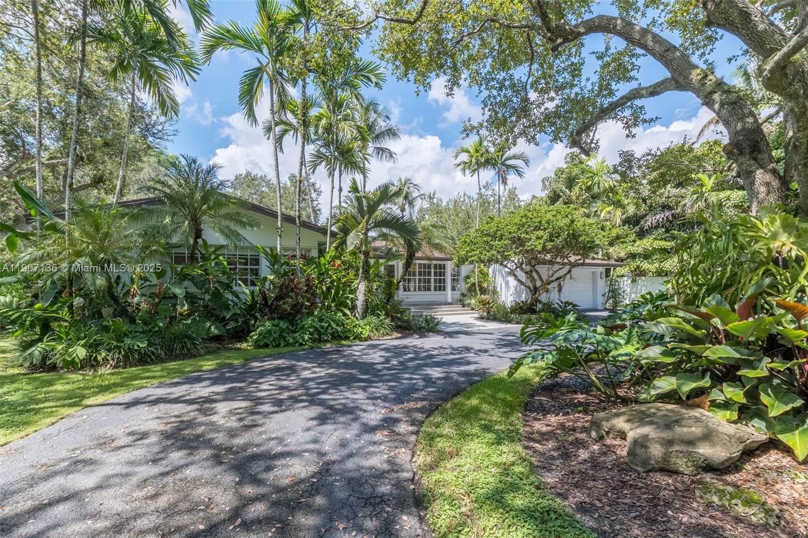 NORTH KENDALL - Residential Lease