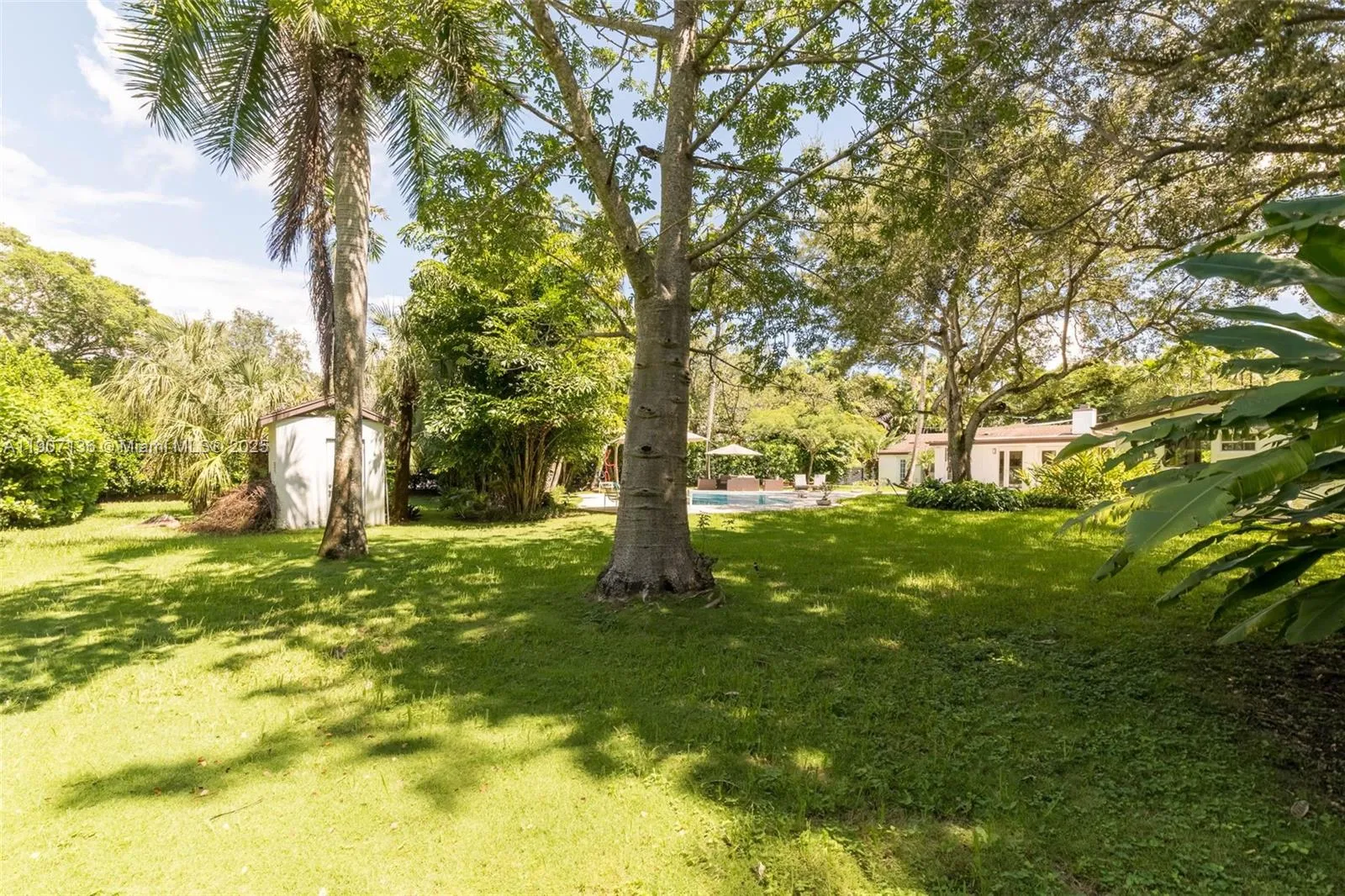 Pinecrest, Florida 33156, United States, 4 Bedrooms Bedrooms, ,3 BathroomsBathrooms,Residential,Active,237804