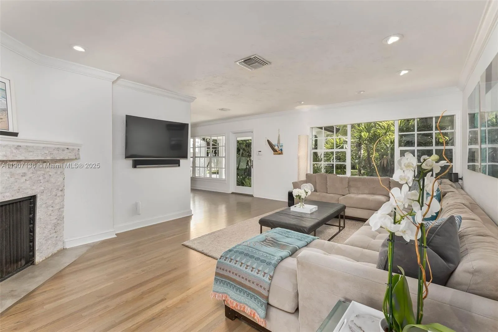 Pinecrest, Florida 33156, United States, 4 Bedrooms Bedrooms, ,3 BathroomsBathrooms,Residential,Active,237804