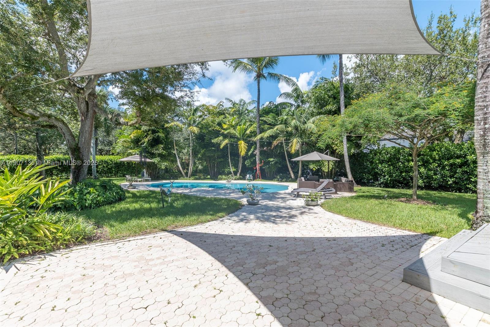 NORTH KENDALL - Residential Lease