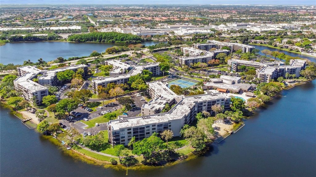 Photo of 1100 Colony Point Cir #201, Pembroke Pines, FL 33026 (MLS # A11981525)