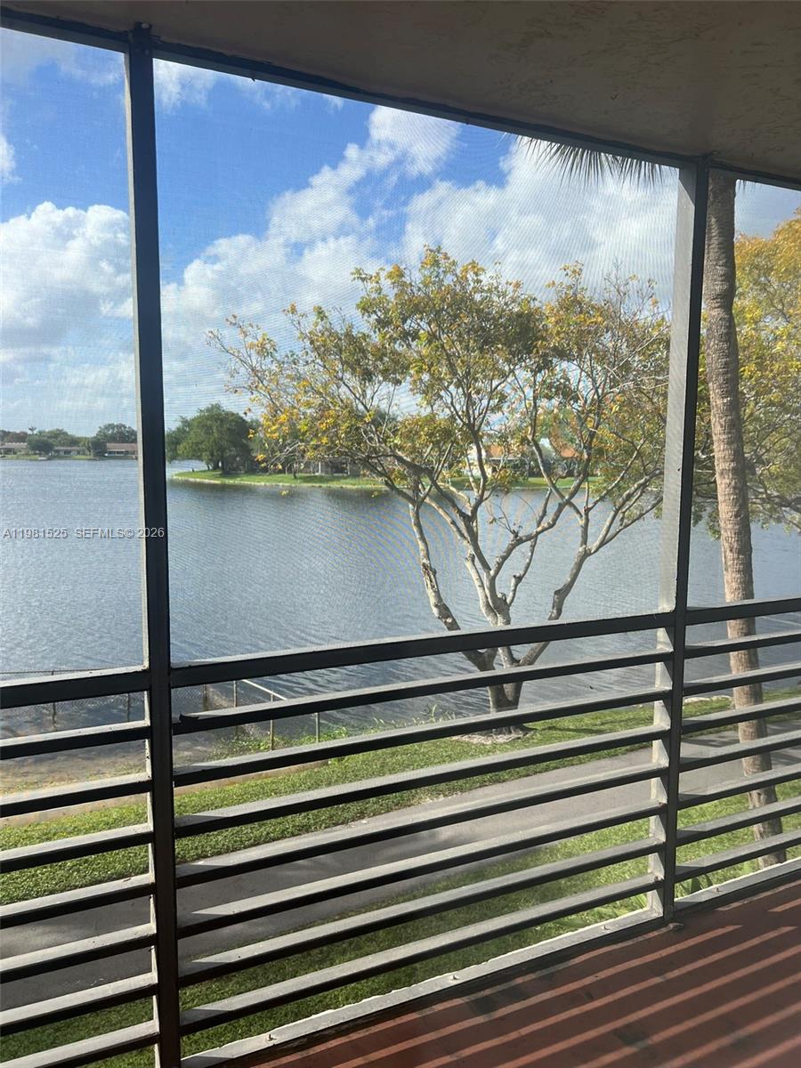 COLONY POINT 3 CONDO - Residential