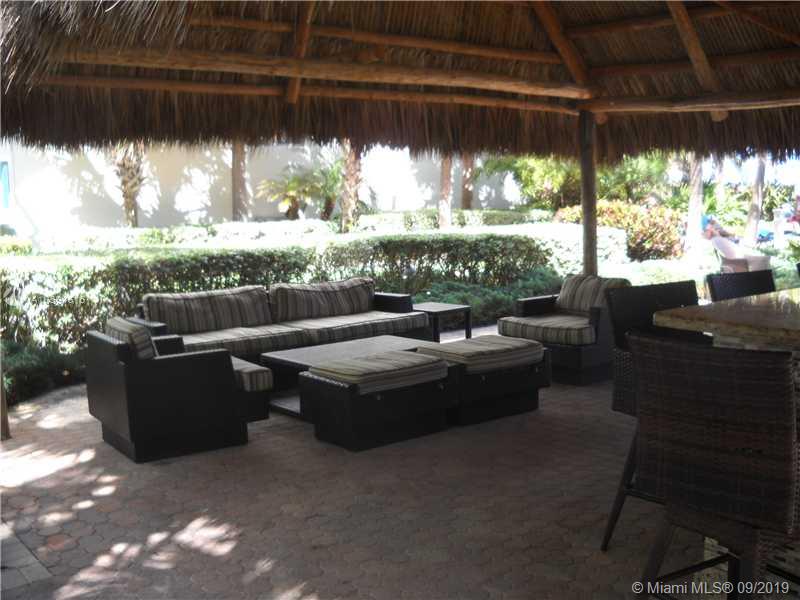 TIDES ON HOLLYWOOD BEACH - Residential Lease