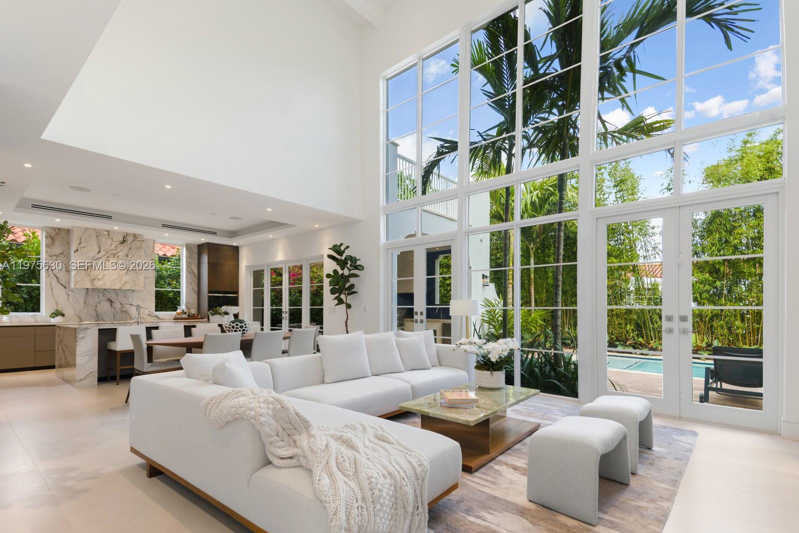 CORAL GROVES - Residential