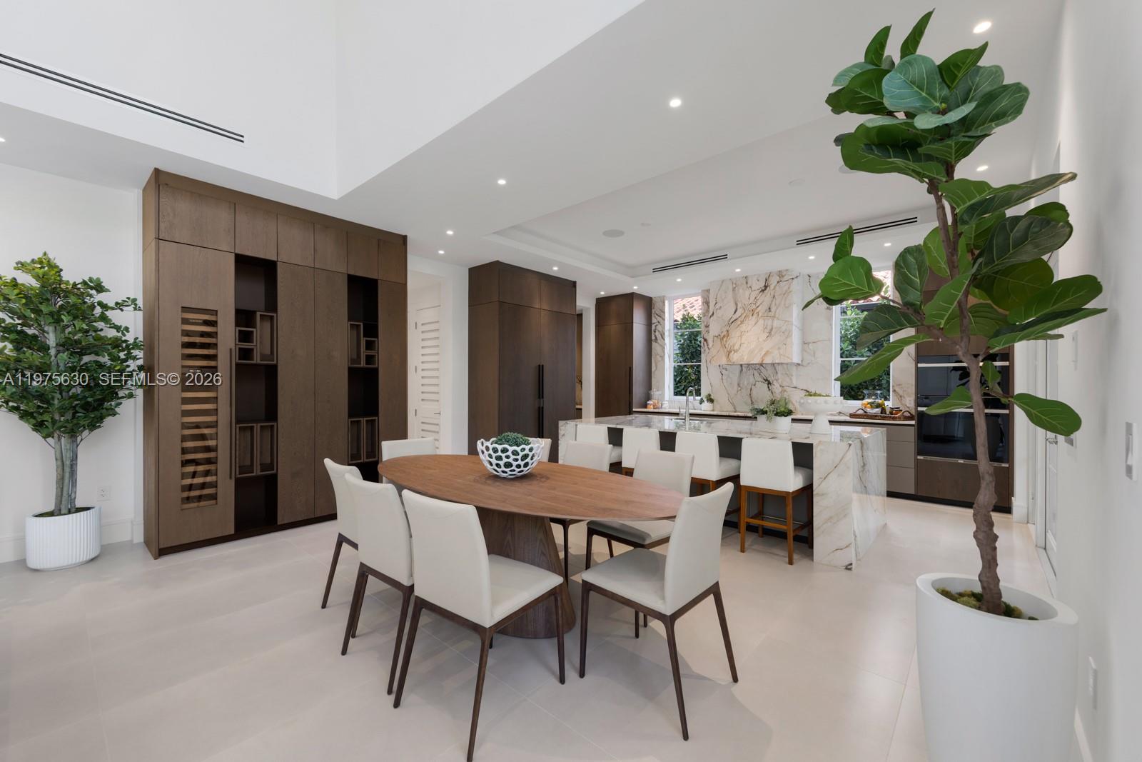CORAL GROVES - Residential
