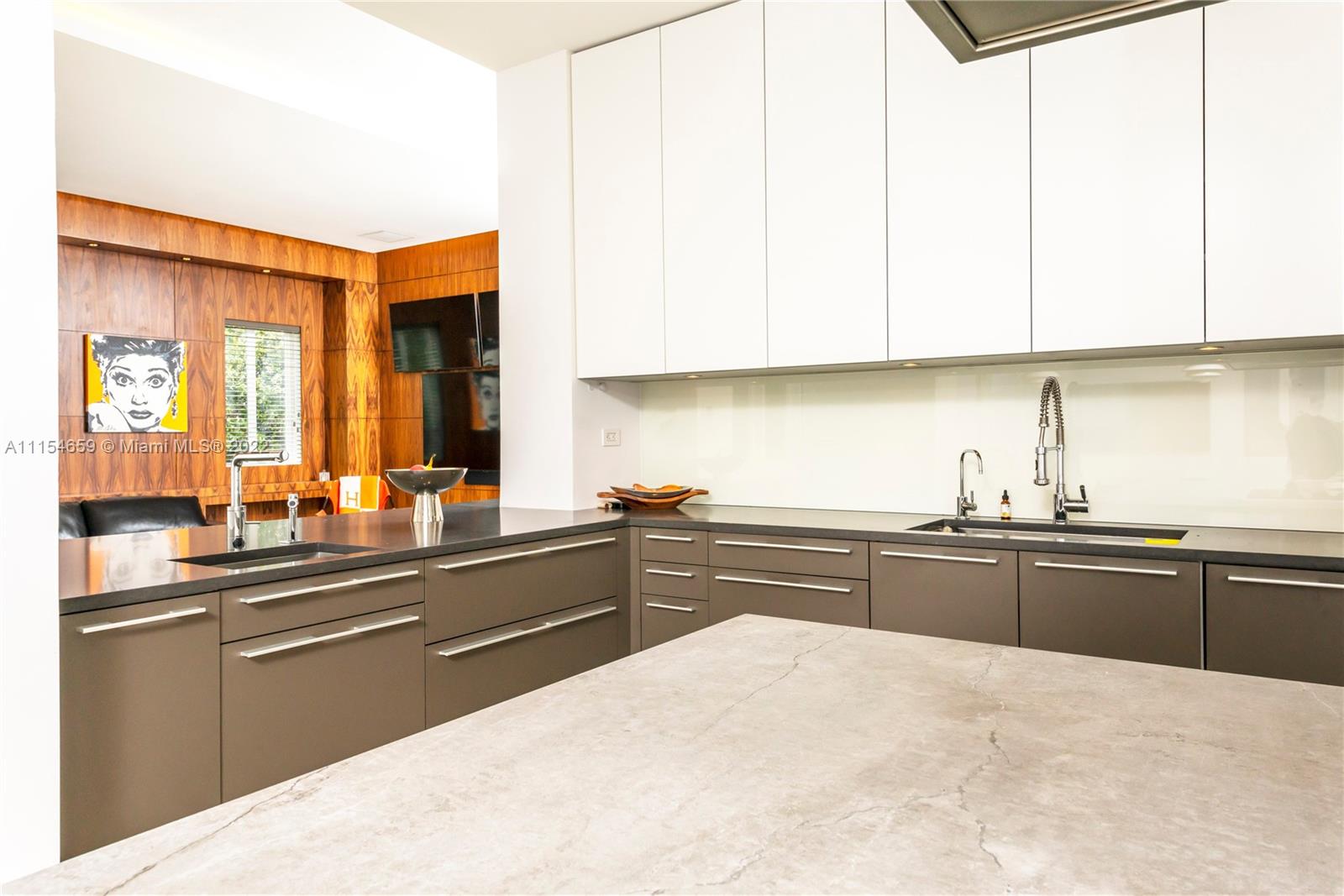 AQUA AT ALLISON ISLAND - Residential