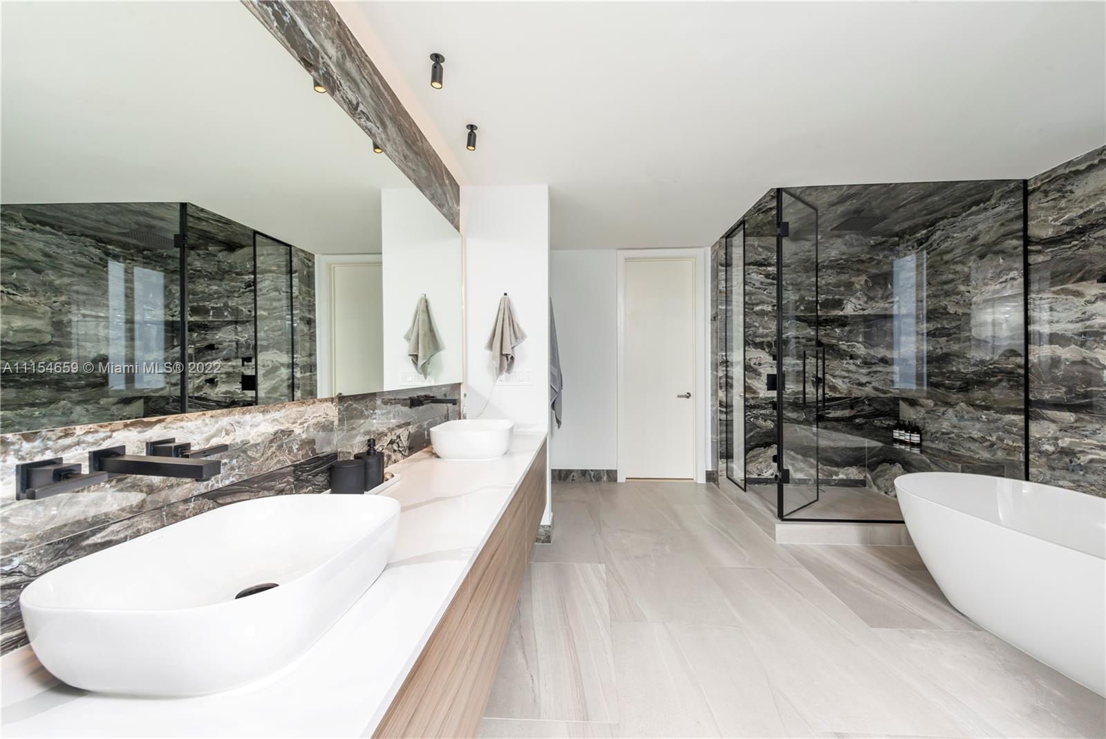 AQUA AT ALLISON ISLAND - Residential