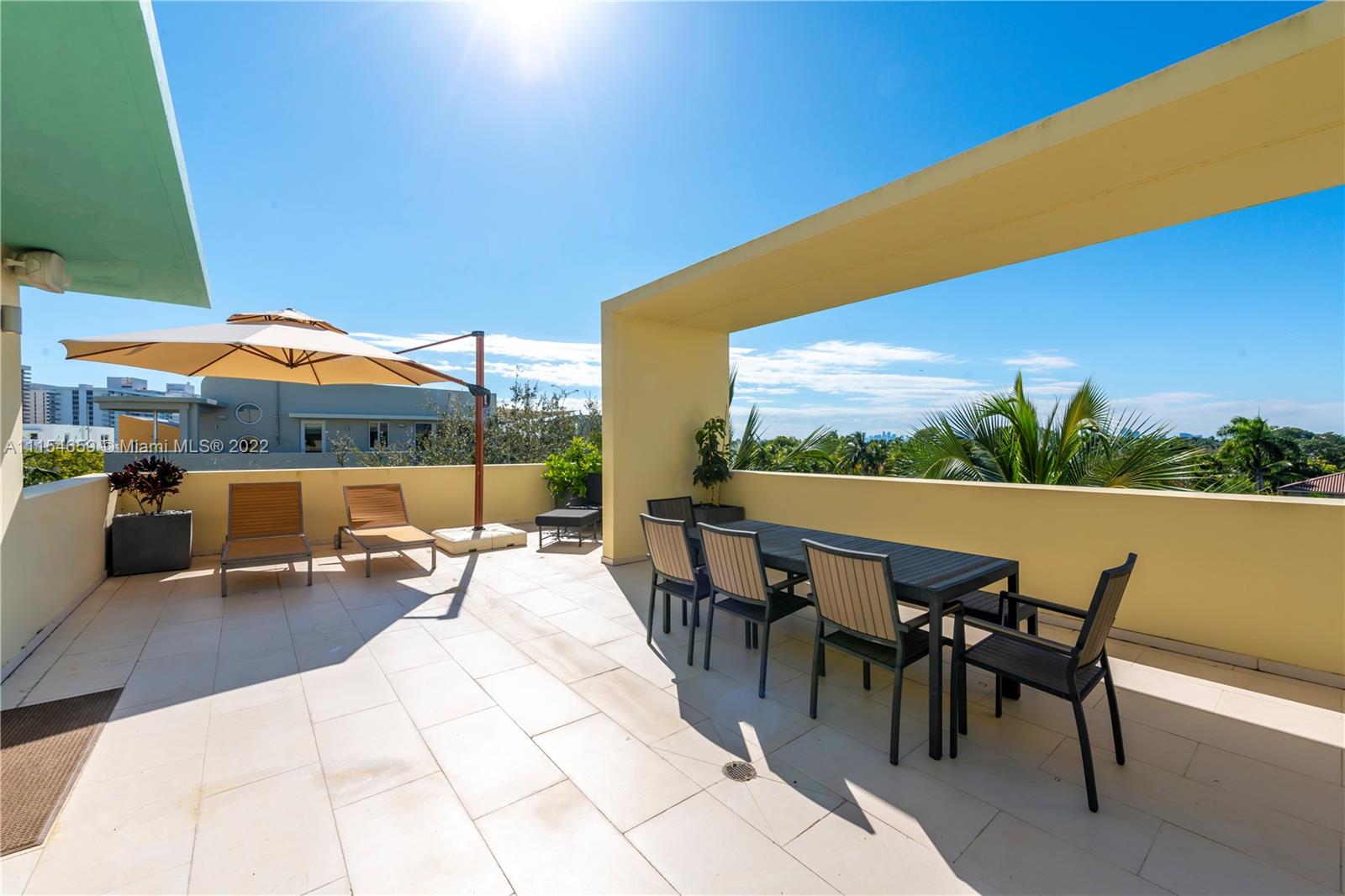 AQUA AT ALLISON ISLAND - Residential