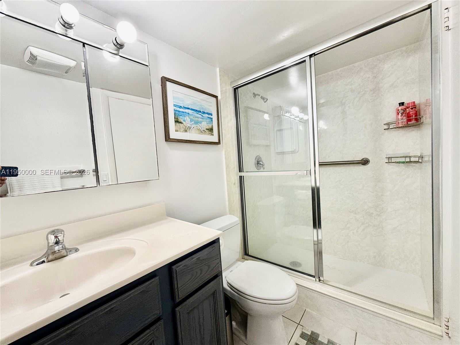 MEADOWBROOK LAKES VIEW - Residential