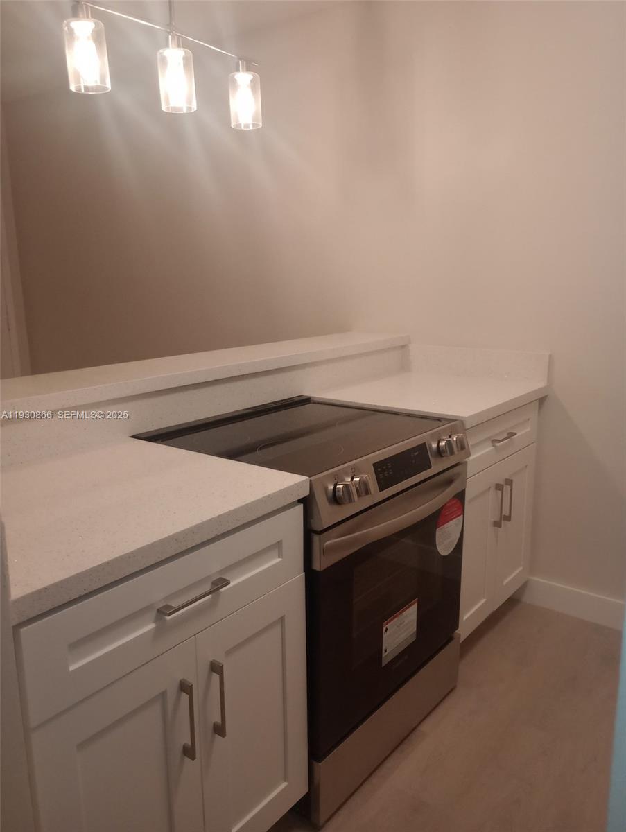 HAMPTON COURT CONDO - Residential Lease