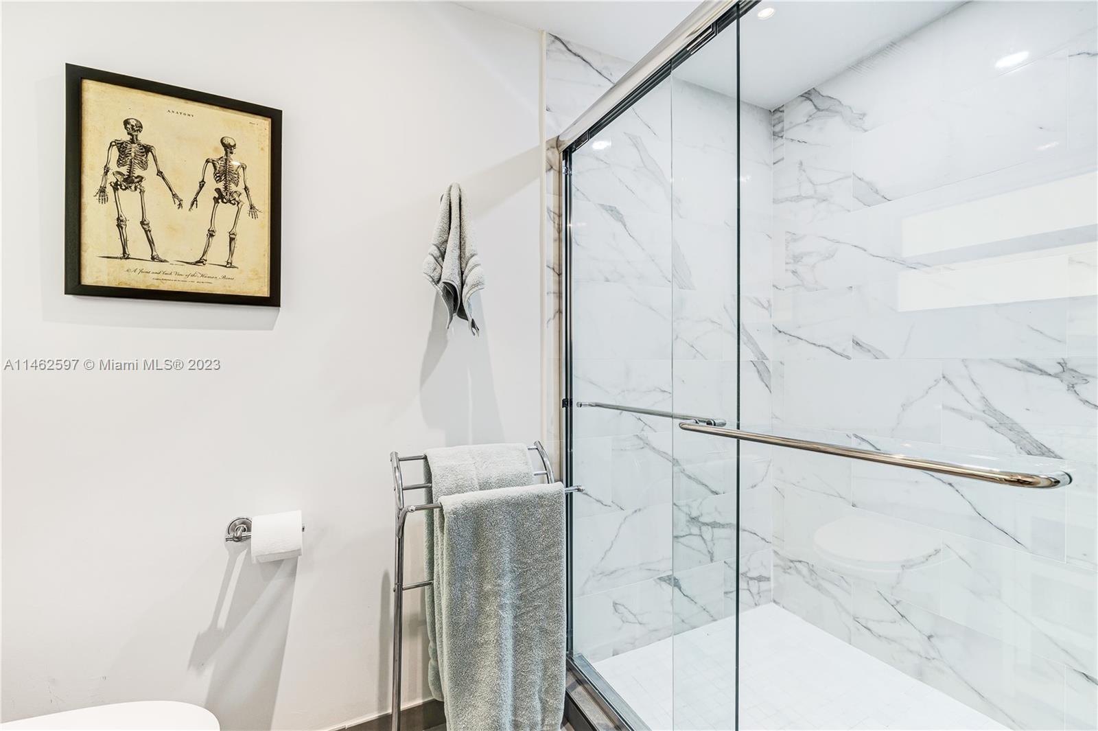 BRICKELL HAMMOCK UNIT NO - Residential