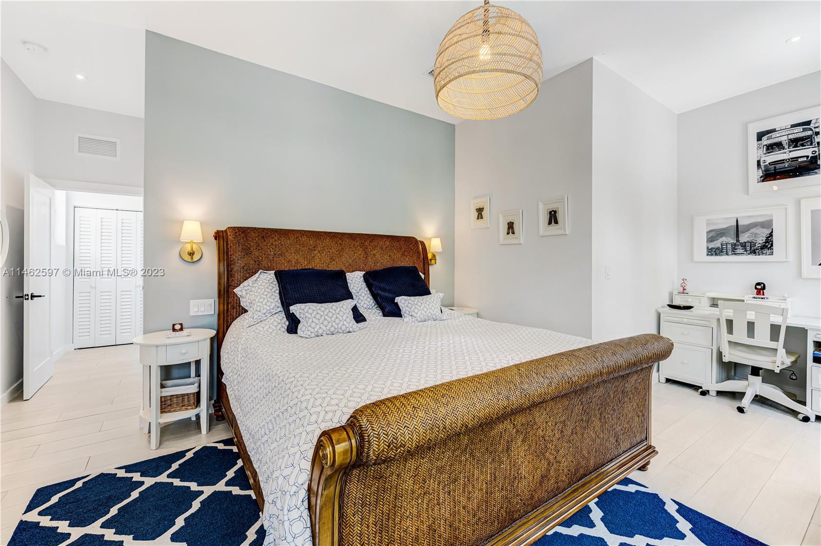 BRICKELL HAMMOCK UNIT NO - Residential