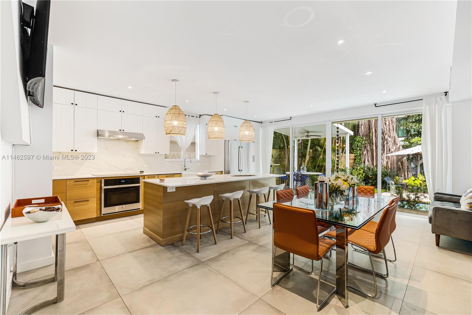 BRICKELL HAMMOCK UNIT NO - Residential