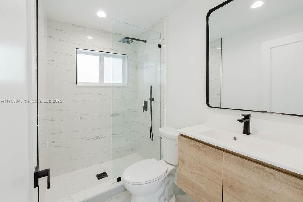 FAIRLAWN ESTS 1ST ADDN - Residential