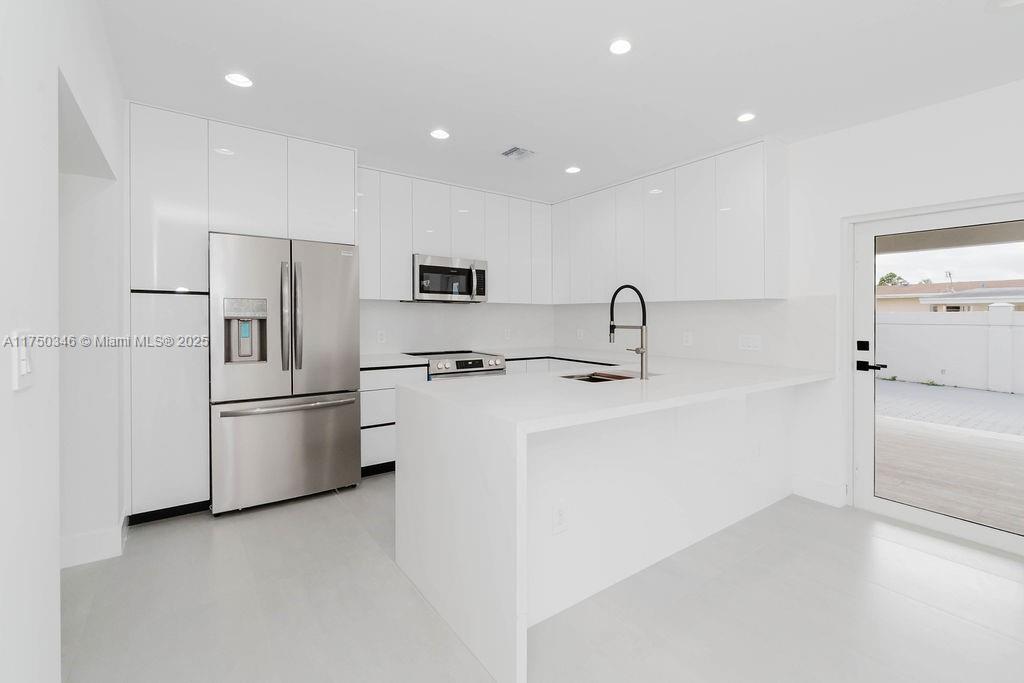 FAIRLAWN ESTS 1ST ADDN - Residential