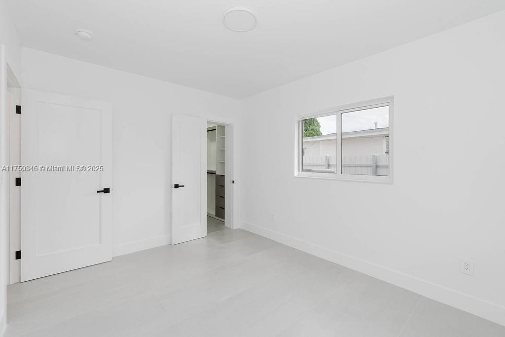 FAIRLAWN ESTS 1ST ADDN - Residential